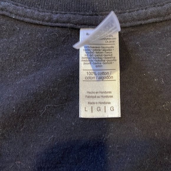 Pi ⚡️ Phi V-Neck Tee - Picture 3 of 3